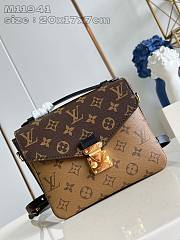 Louis Vuitton Pochette Métis Brown Monogram - 20 x 17 x 7cm - 1