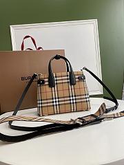 Burberry Goatskin Vintage Check Medium Bag - 26 x 12 x 19cm - 1