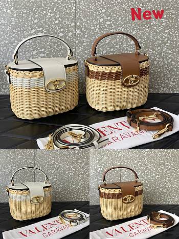 Valentino Vlogo Signature Wicker Vanity Bag 19x13.5x3cm