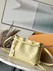 Louis Vuitton Bundle Bag in 3 colors - 28 × 20 × 11 cm - 2