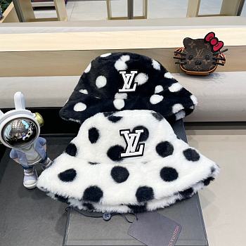 Louis Vuitton LV Curly polka dot hat