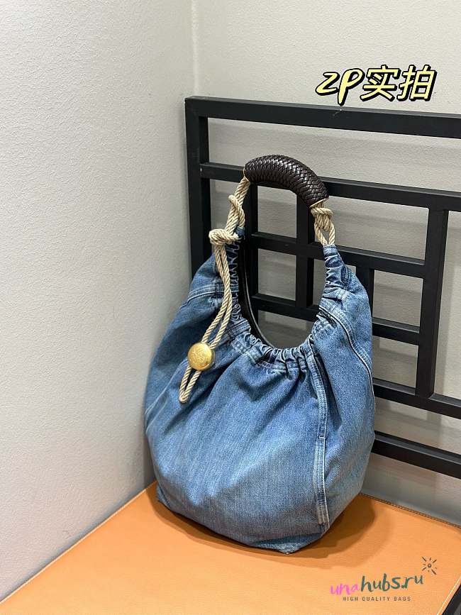 Loewe  Squeeze bag in washed denim - 33x34x13cm - 1