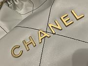 Chanel 22 Tote White Shiny Calfskin & Gold-Tone Metal - 39 × 42 × 8 cm - 6