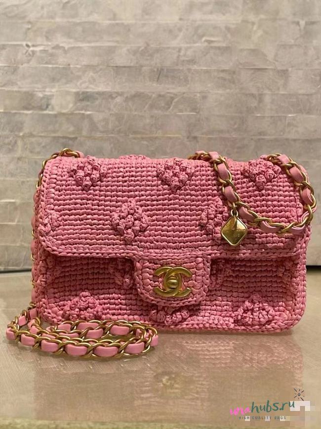 Chanel Pink Beige Raffia Woven Classic Flap Bag 20x12x6cm - 1