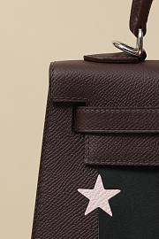 	 Hermes Kelly 25cm Casaque Etoilee Adoise Epsom Brown - 2