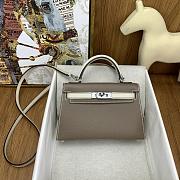 	 Hermes Mini Kelly Epsom Leather Taupe With White Strap 19cm - 3