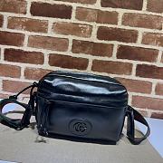 GUCCI Shoulder Bag With Tonal Double G In Black 23.5*15.5*8CM - 1