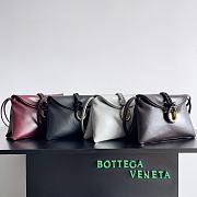 Bottega Veneta Small Liberta Bag - 27*16*6cm - 1