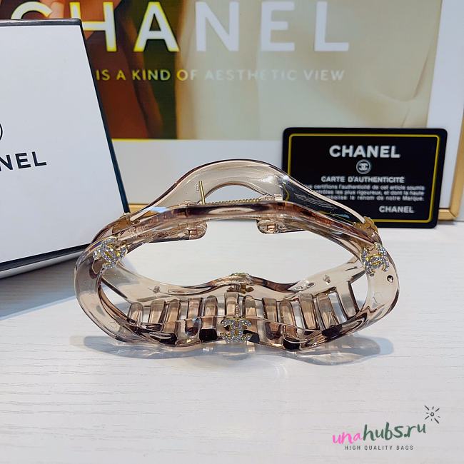 Chanel Plastic Claw Clip - 1