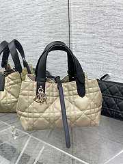 Dior Toujours Beige and Black Smooth Leather Tote - 23*14*12cm - 1