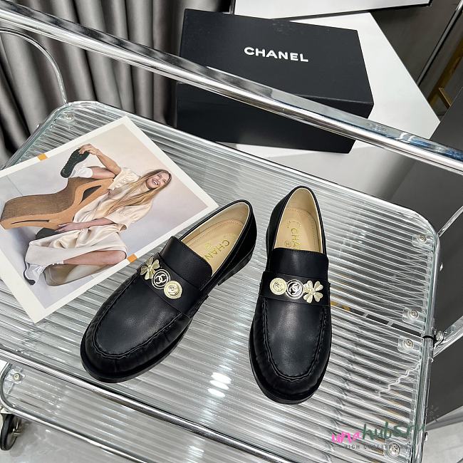 Chanel Loafers 03 - 1