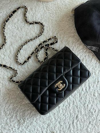 Chanel Classic Flap Bag Black 20cm