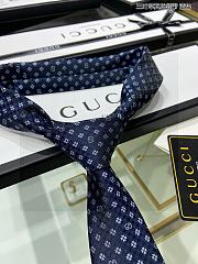 GUCCI Shamrock And Gg Logo Print Silk Tie In Navy - 3