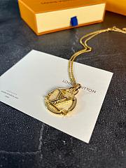 LOUIS VUITTON Coin  Necklace - 6