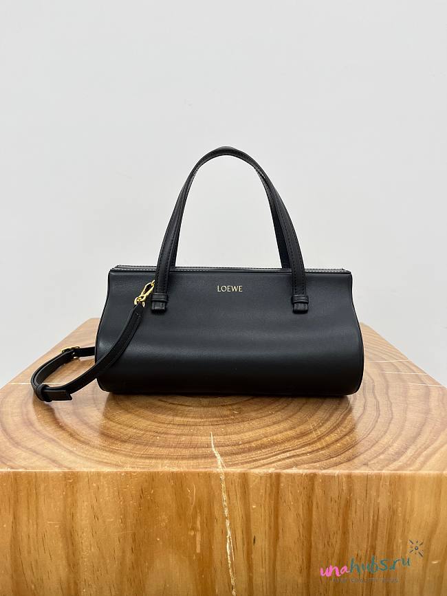 Loewe Clasp Bag - 25cm～13cm～15cm - 1