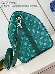 LOUIS VUITTON KEEPALL BANDOULIÈRE 50 GREEN - 6