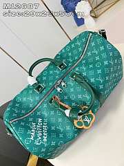 LOUIS VUITTON KEEPALL BANDOULIÈRE 50 GREEN - 2