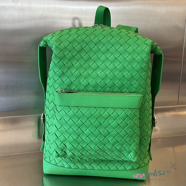 BOTTEGA VENETA Backpack In Intrecciato Hydrology Green Calf Leather - 1