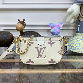 Louis Vuitton Multi Pochette Accessories Monogram Empreinte Bicolor White