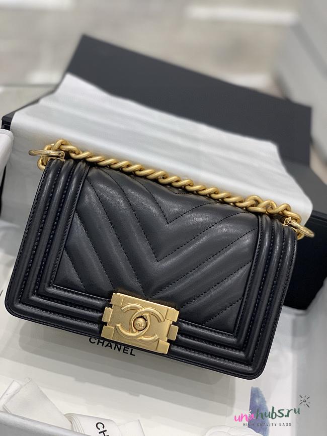 Chanel Le Boy 20cm Chevron Black Lambskin Gold Hardware - 1