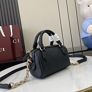 Gucci Emblem Mini Tote Bag 16.5x10x8cm - 5