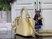 LOUIS VUITTON CAPUCINES EAST-WEST YELLOW BAG - 4