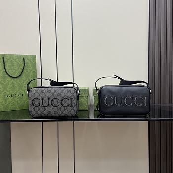 Gucci mini shoulder bag in grey and black GG Supreme 14x23.5x6cm