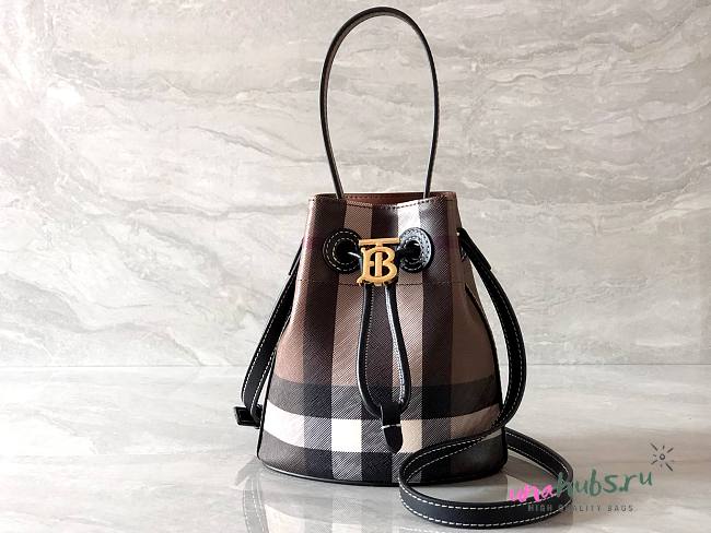 Burberry Small TB Bucket Bag 16.5x 11 x 18.5cm - 1