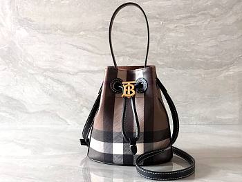 Burberry Small TB Bucket Bag 16.5x 11 x 18.5cm