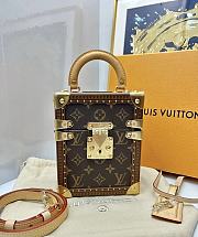 Louis Vuitton Camera Box Monogram 17.5x21.5x10.5cm - 1