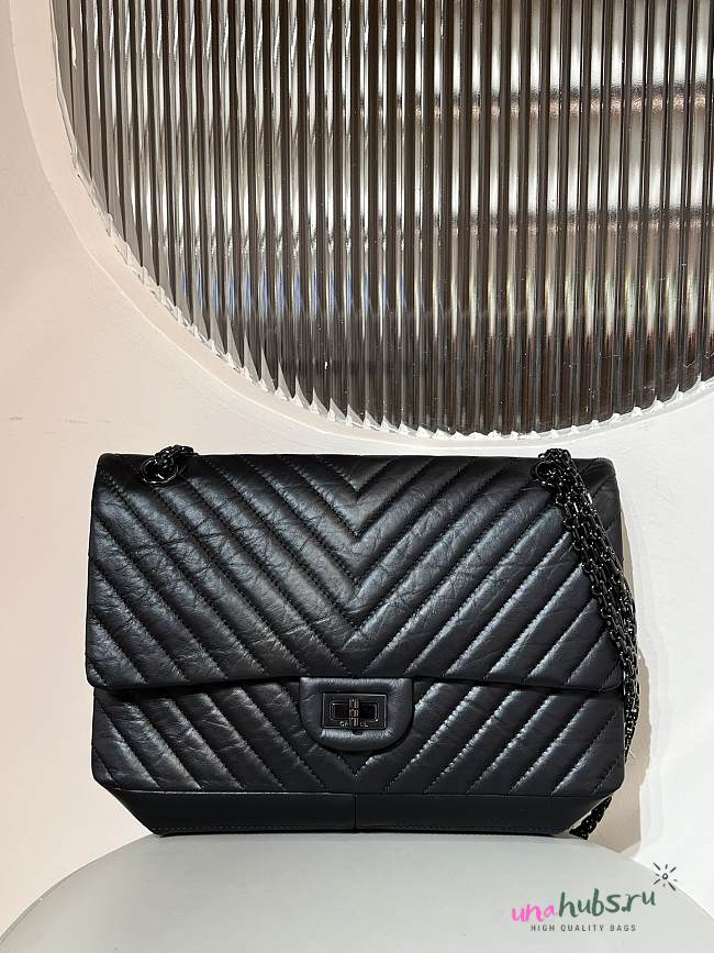 	 Chanel 2.55 Flap Bag Large In Chevron Black 19.5x28x7.5cm - 1