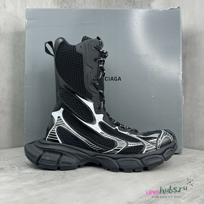 Balenciaga 5XL Sneakers  02 - 1