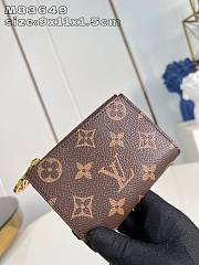 Louis Vuitton Lisa Wallet Monogram 11.5 x 1.5 x 9 cm - 1