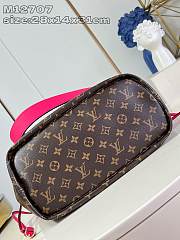 	 Louis Vuitton Neverfull Bandoulière Inside Out Pink 28 x 14 x 31cm - 6