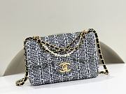 CHANEL Tweed Quilted Pearl Twist Chain Bag 19.5x14.5x7.5cm - 1