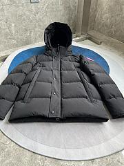 Canada Goose Wyndham Parka Black Label - 6