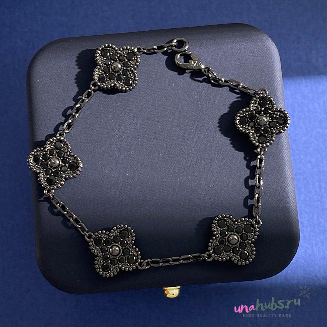 Van Cleef Arpels Black Alhambra Bracelet - 1