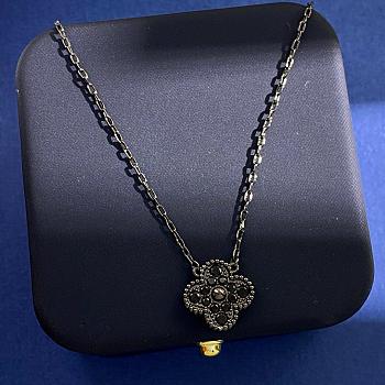 Van Cleef Arpels Black Alhambra 1 Motif Necklace