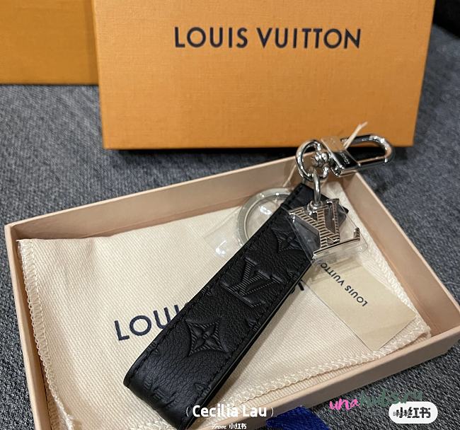 Louis Vuitton Shadow Dragonne Black Key Holder  - 1