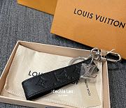 Louis Vuitton Shadow Dragonne Black Key Holder  - 4