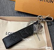 Louis Vuitton Shadow Dragonne Black Key Holder  - 2