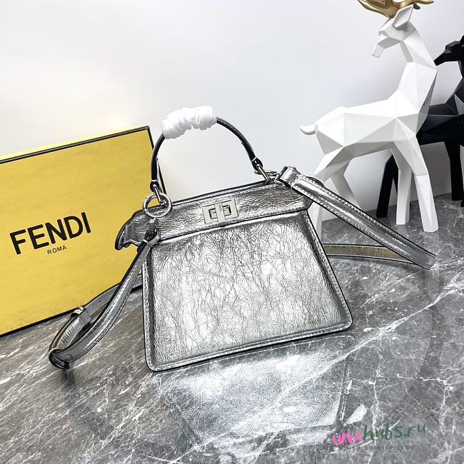 Fendi Peekaboo IseeU Silver Bag 20/11/15.5cm - 1