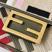 Fendi Baguette Small Bag Multicolor 19.5/5/11cm - 2