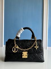 Louis Vuitton Nano Madeleine 12.5 x 6 x 21 cm - 3