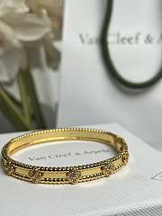 Van Cleef & Arpels Perlée Gold Bracelet - 4