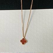 Van Cleef & Arpels Alhambra 1 motif necklace 01 - 2