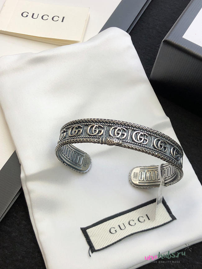 Gucci Silver Bracelet With Double G - 1