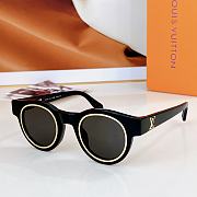 Louis Vuitton Legacy Round Sunglasses - 5