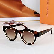 Louis Vuitton Legacy Round Sunglasses - 3