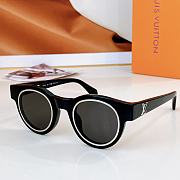 Louis Vuitton Legacy Round Sunglasses - 2